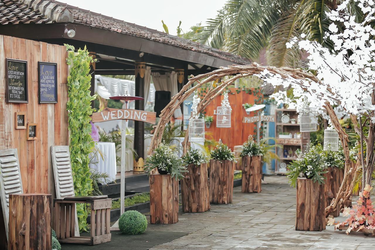 Tasneem Hotel Malioboro ยอกยาการ์ตา ภายนอก รูปภาพ